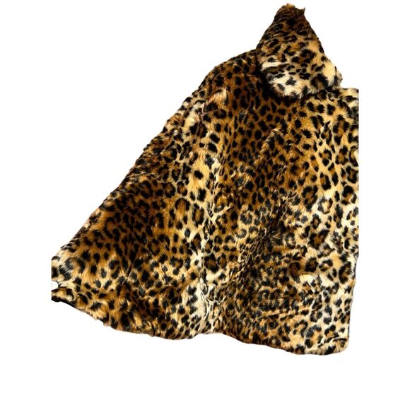 East 5th Leopard Print Faux Fur Shrug Shawl Jacket Cape One Size - Picture 2 of 5